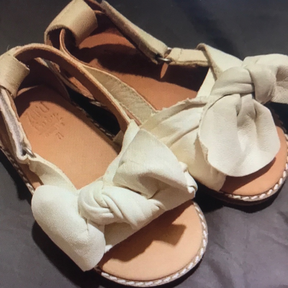Zara leather shoes size 4